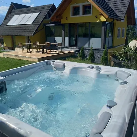 Luxury Wellnes House Tubej