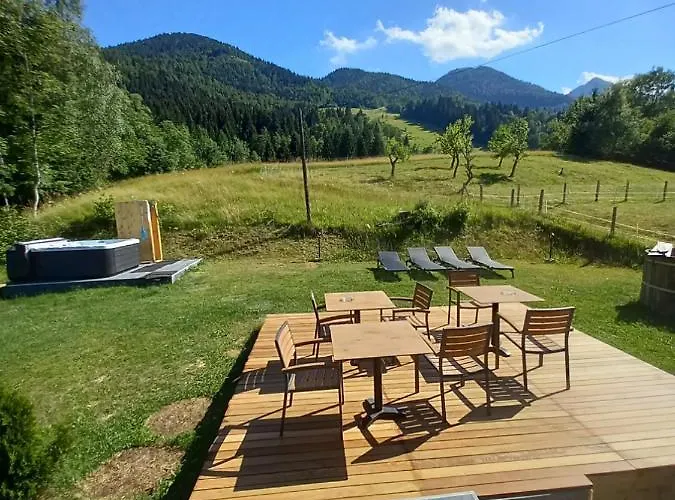 Tubej - Adults Only *